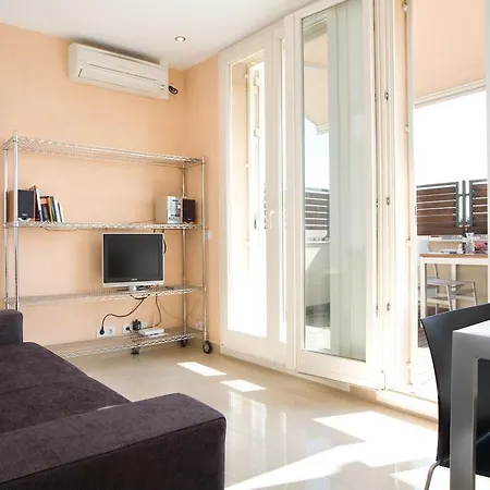 Rent Ramblas Apartment *