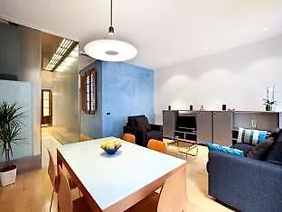 Rent Ramblas Apartment Barcelona