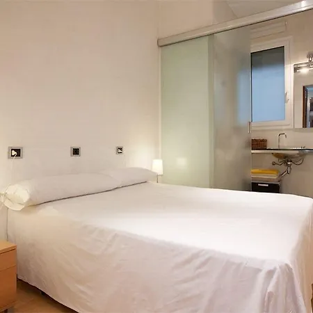 Rent Ramblas * برشلونة