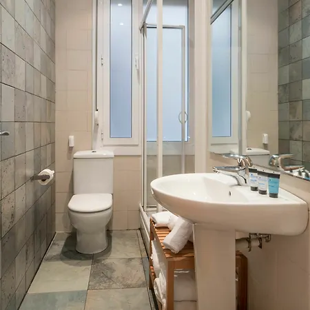 Rent Ramblas * برشلونة